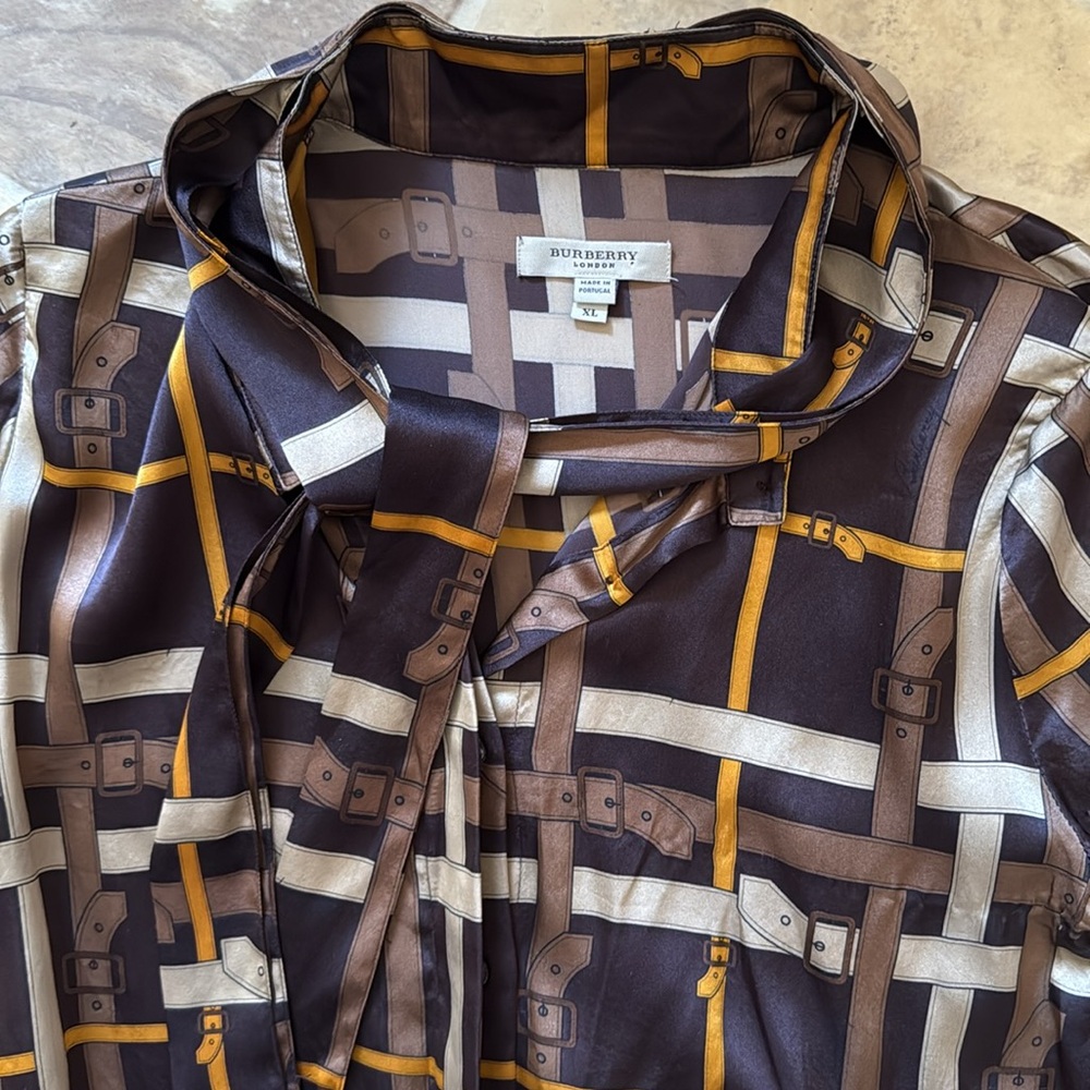 BURBERRY LONDON CHECK PLAID SHIRT SCARF NOVA SIGNATURE JACKET Long Sleeve Blouse